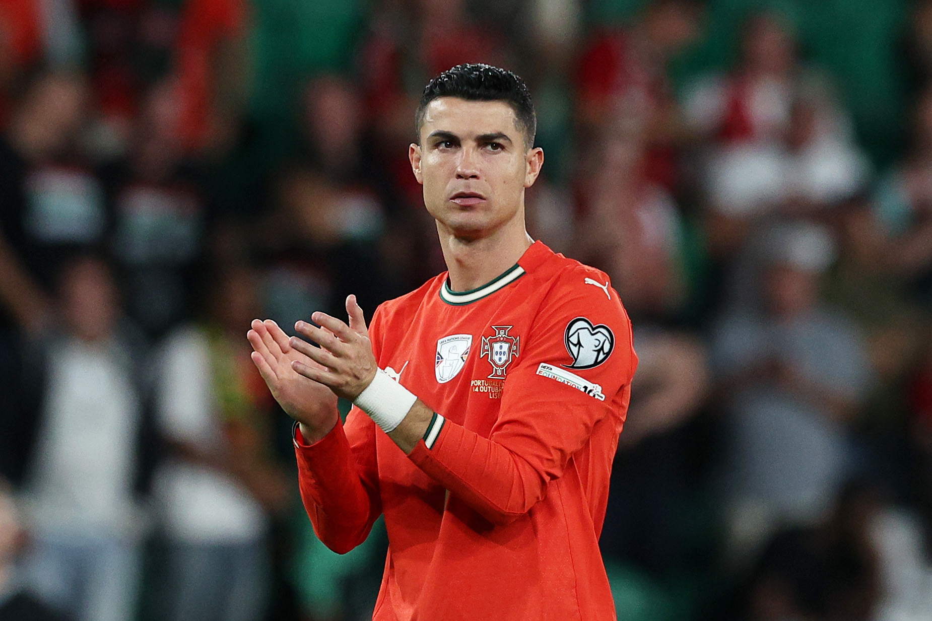 رونالدو يكشف سبب مغادرته معسكر البرتغال.. ويؤكد جاهزيته للعودة