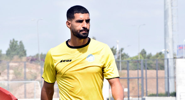رئبال دهامشة يوقع في اتحاد ام الفحم ويشاي بوزورجي وعطا عدوي يتركان الفريق