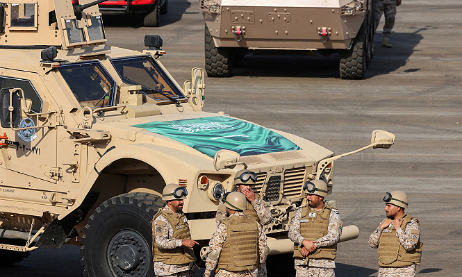 السعودية: 3 قتلى و36 مصابا في هجومين للحوثيين على مطارين