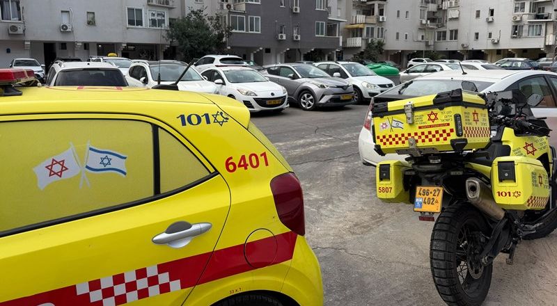 إصابة عامل بجروح خطيرة إثر سقوطه من ارتفاع في ورشة بناء بأشدود