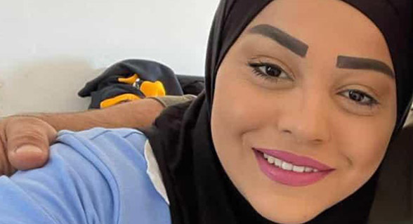 أحكام بالسجن 22 سنة و 17 سنة و 15 سنة للمدانين الثلاثة بجريمة قتل الشابة آية أبو حجاج وهي حامل وطعنا بالشارع في اللد