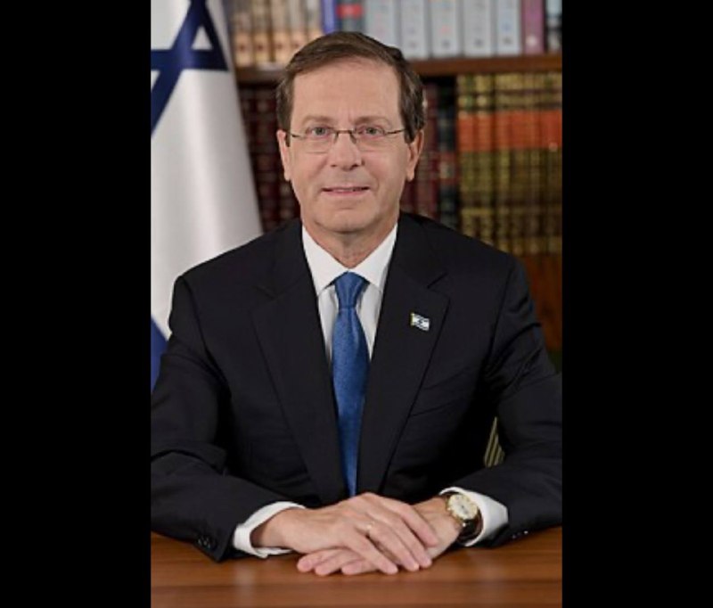 מבית הנשיא נמסר בתגובה לפרסומים הערב אודות כוונותיו של הנשיא: