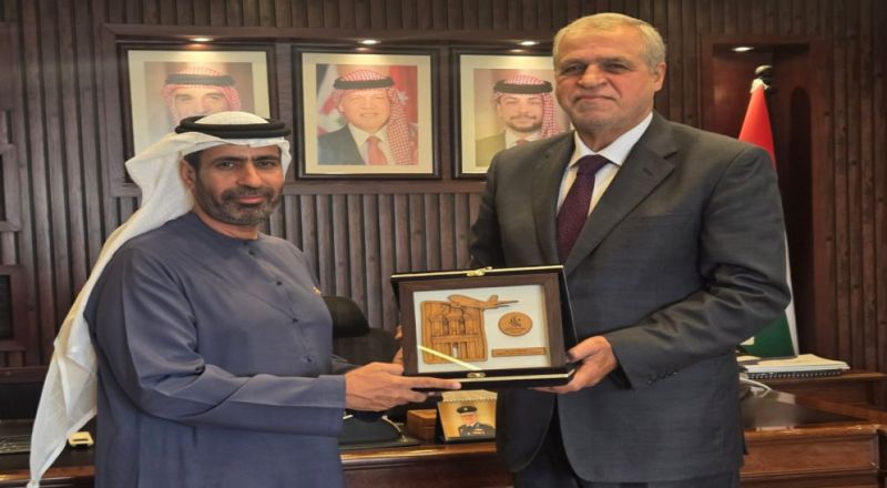 الأردن والإمارات يبحثان توسيع التعاون في النقل الجوي
