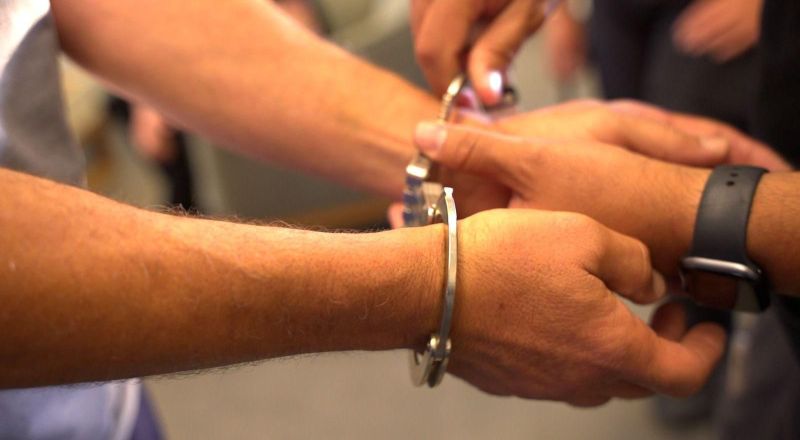 «خطر الإبادة الوشيك يفرض ترحيل الأعداء من بيننا».. الكشف عن رسالة أستاذ اعتُقل