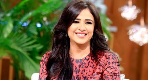 أحمد السقا يتدخل لحل أزمة أشرف زكي بسبب صور خادشة لياسمين عبد العزيز