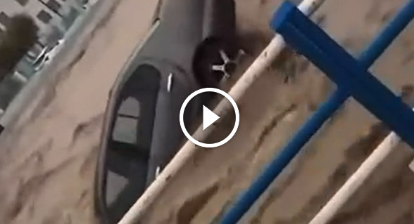 عواصف عاتية تسبب فيضانات وإغلاق للطرق في اليونان